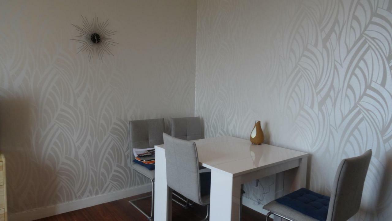 Studio moderne avec jolie vue Moulins  Extérieur photo