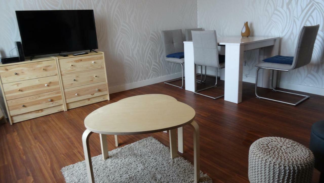 Studio moderne avec jolie vue Moulins  Extérieur photo